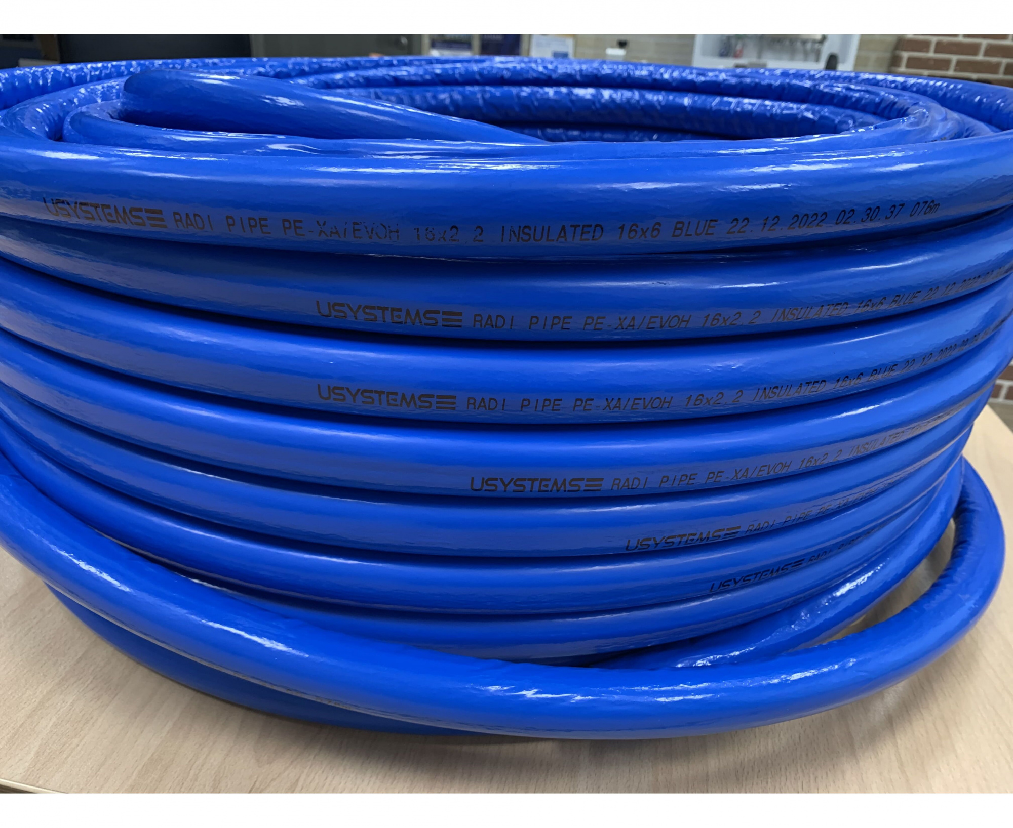 USYSTEMS RADI PIPE В ИЗОЛЯЦИИ труба в изоляции для отопления, охлаждения и водоснабжения